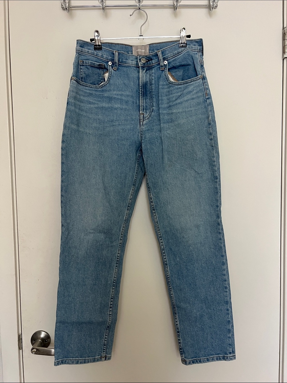 Everlane High-Rise Straight-Leg Jeans in Light Blue Denim